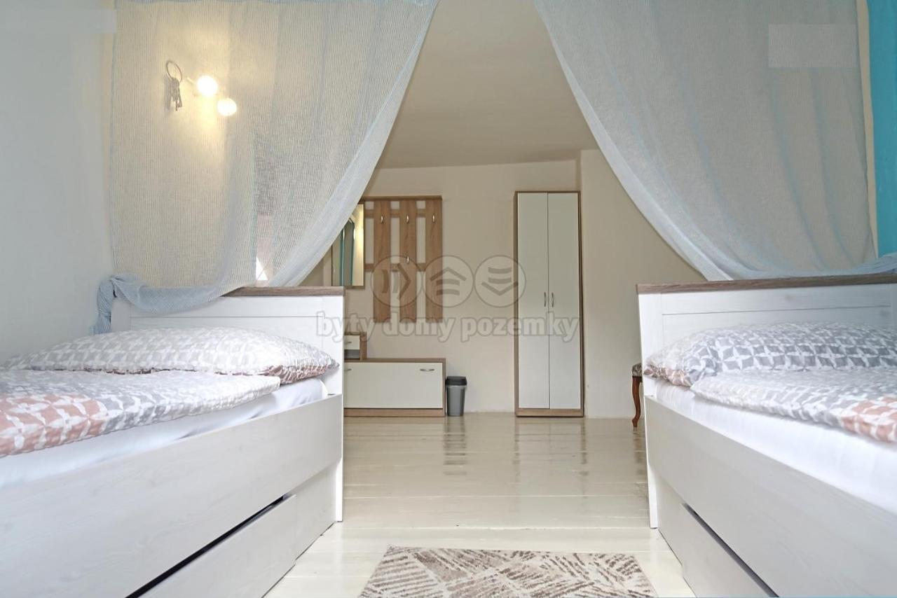 Guesthouse "Malena" 카를로비바리 외부 사진